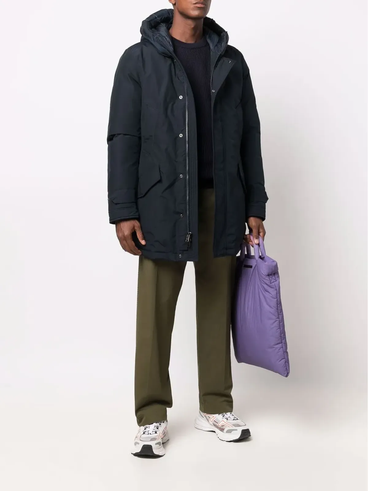 Woolrich パッド入りジップアップフーデッドコート ネイビー - 画像2