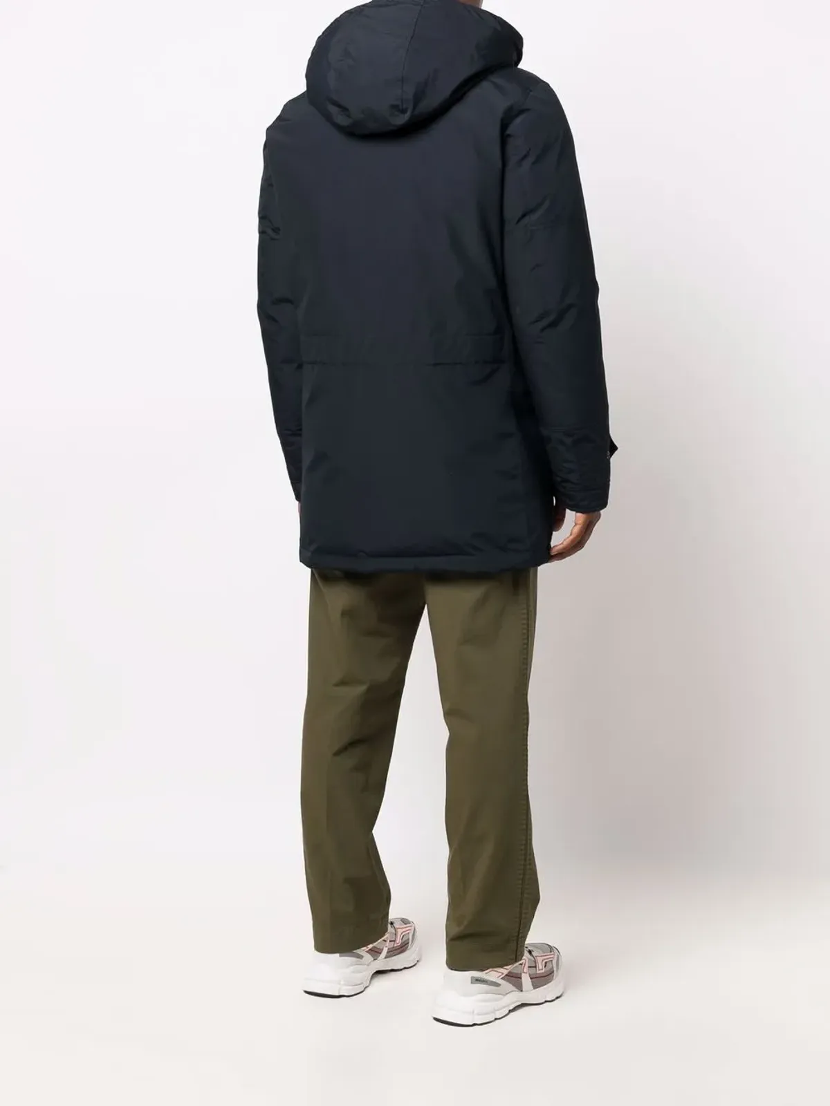 Woolrich パッド入りジップアップフーデッドコート ネイビー - 画像4