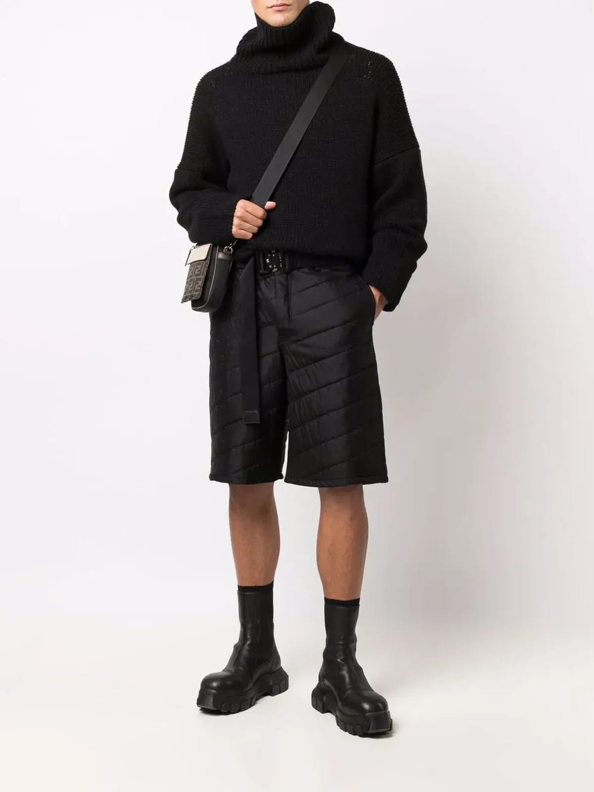 FENDI キルテッド膝丈ショーツ - ブラック - 画像2