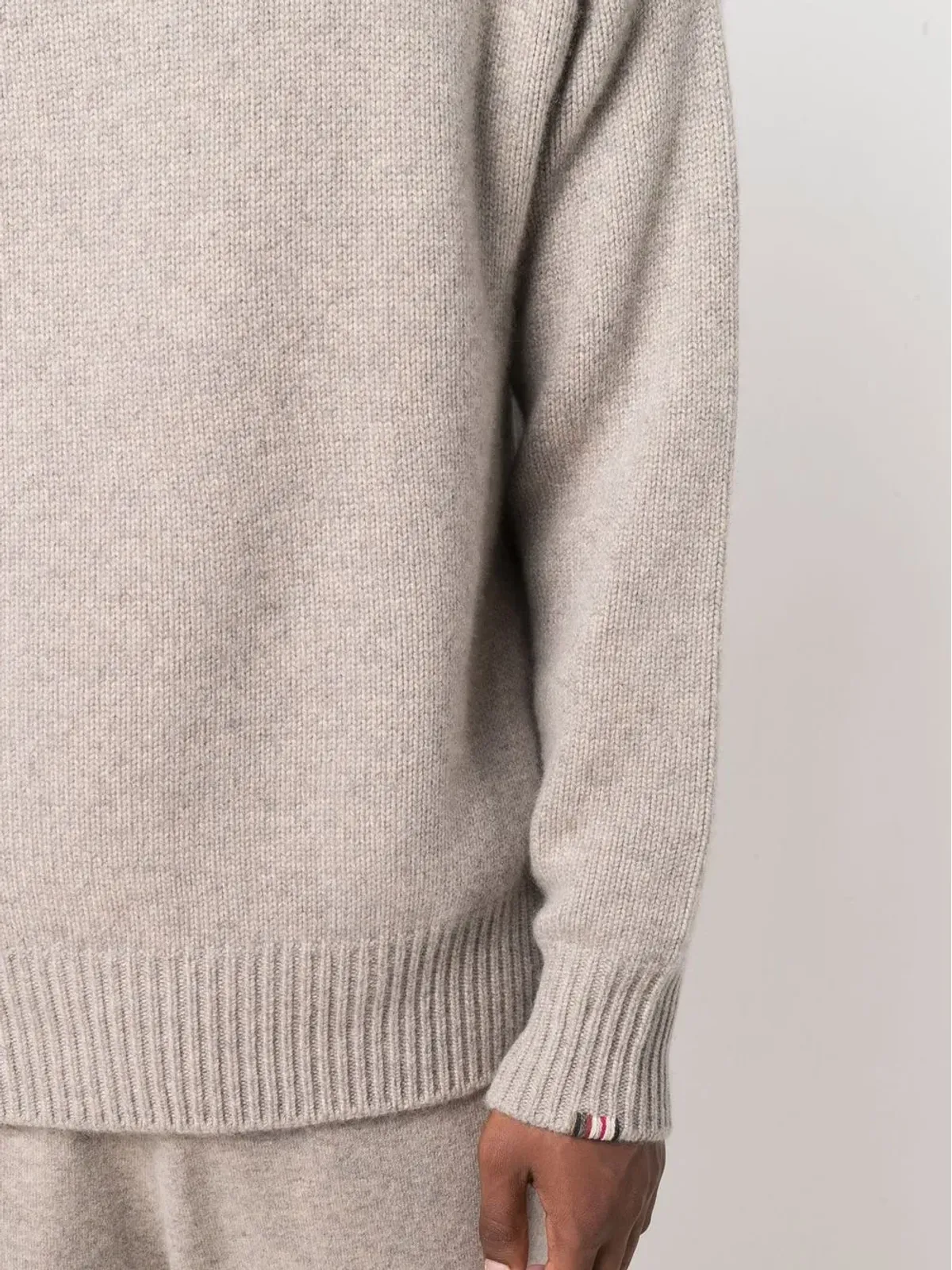 extreme cashmere ロールネックカシミヤセーター - Neutrals - 画像5