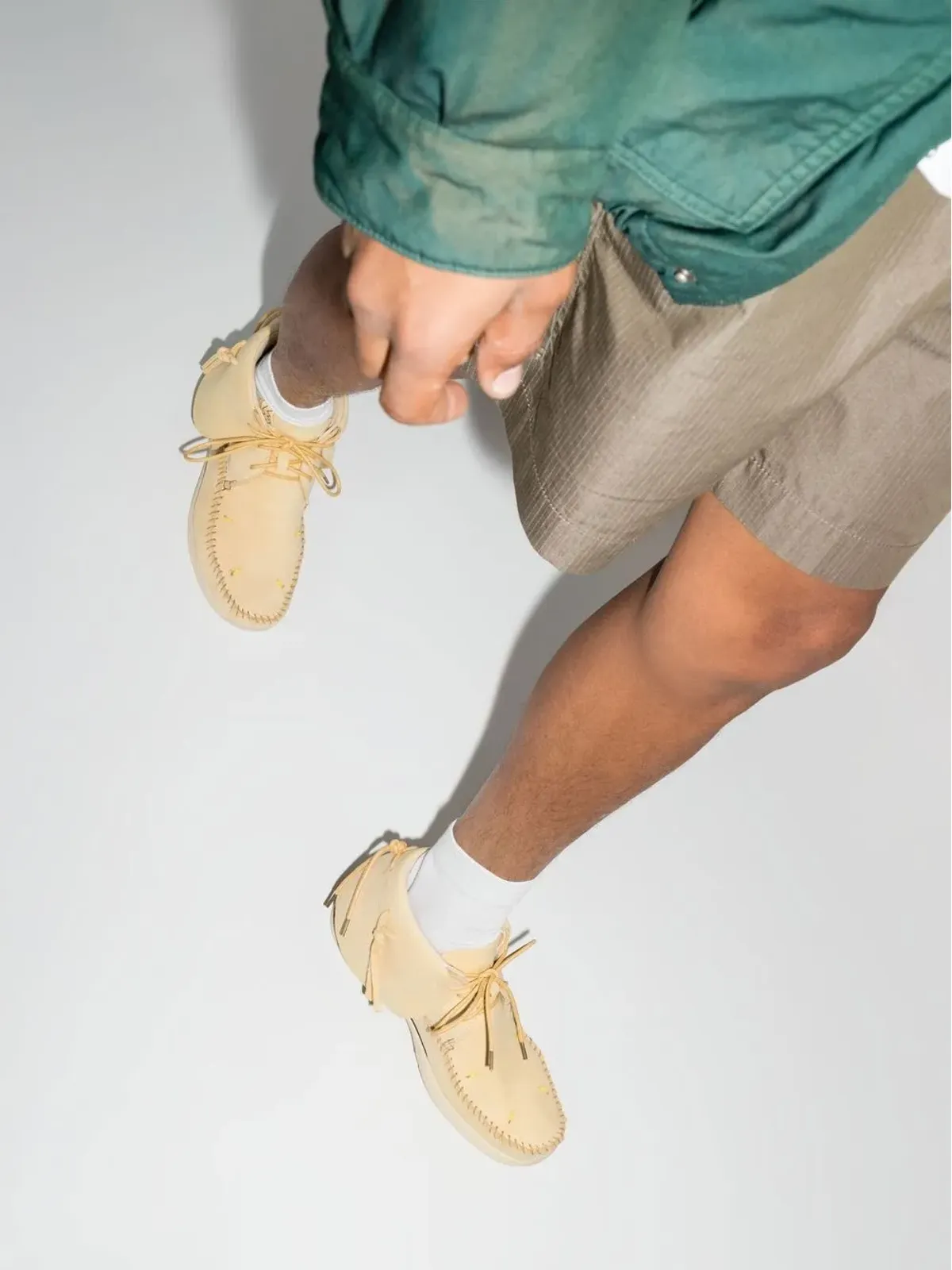 visvim レースアップ デザートブーツ - 画像3