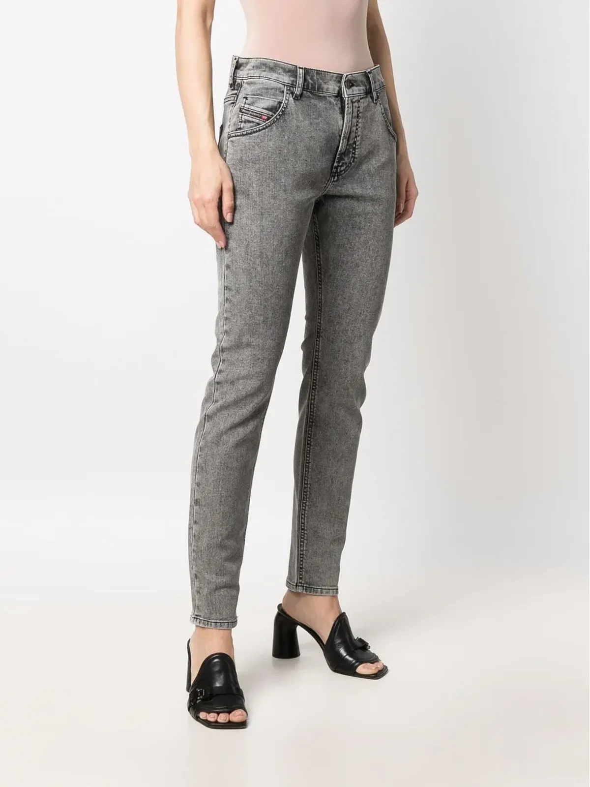 Diesel ロゴパッチ デニムジーンズ - 画像3
