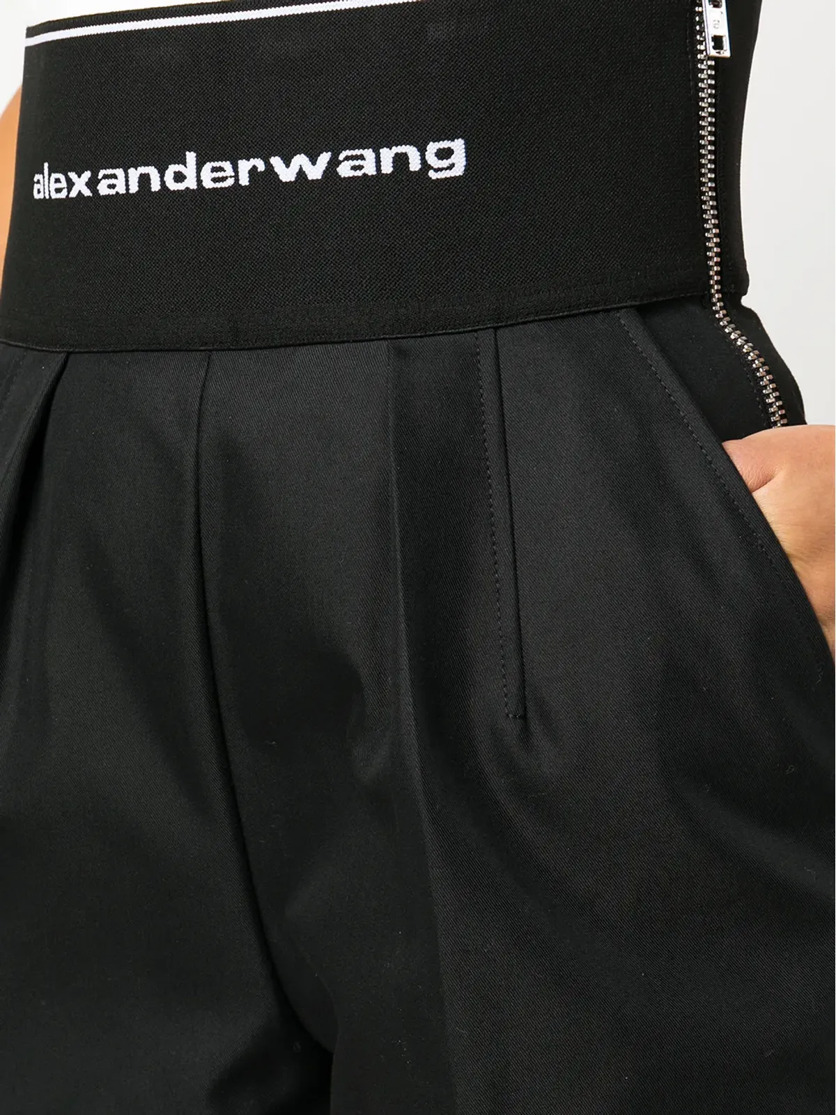Alexander Wang ロゴ入りウエストバンド サファリショーツ - ブラック - 画像5