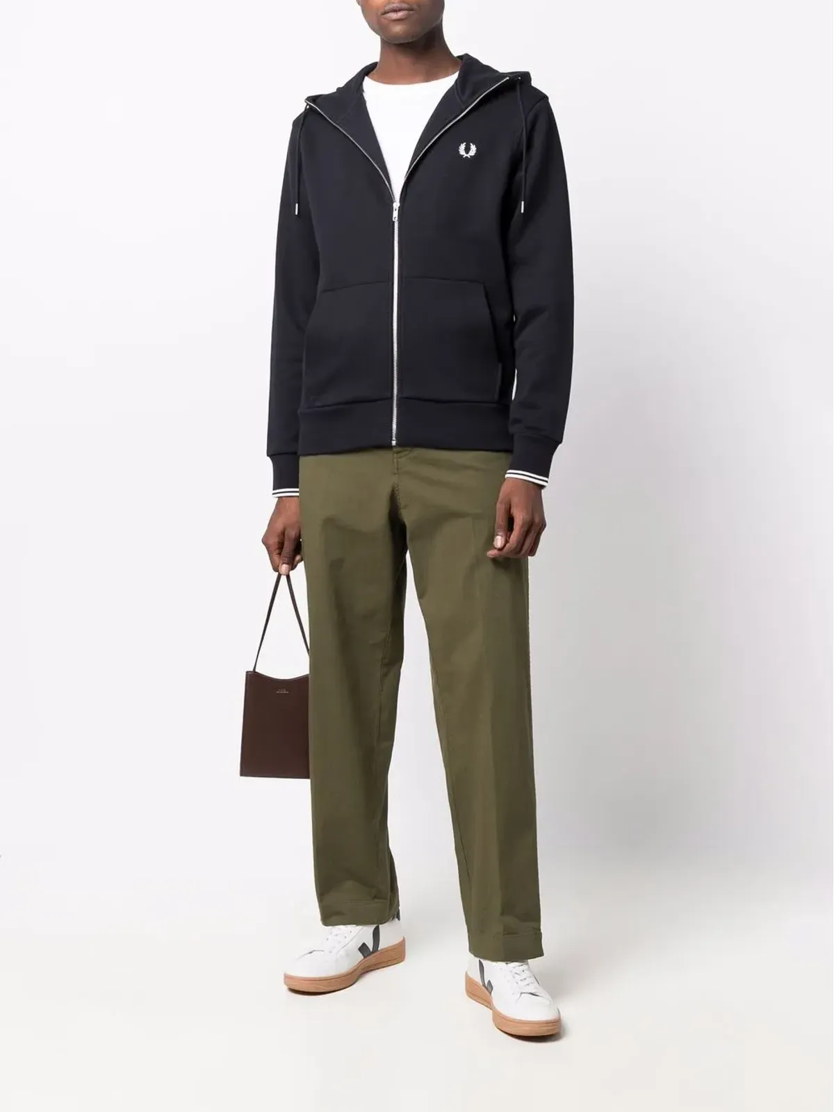 Fred Perry ロゴ刺繍フーディ - 画像2