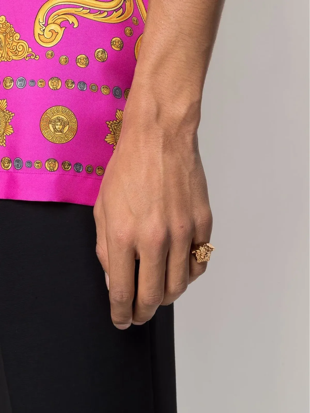 Versace ラ・メデューサーリング - ゴールド - 画像2