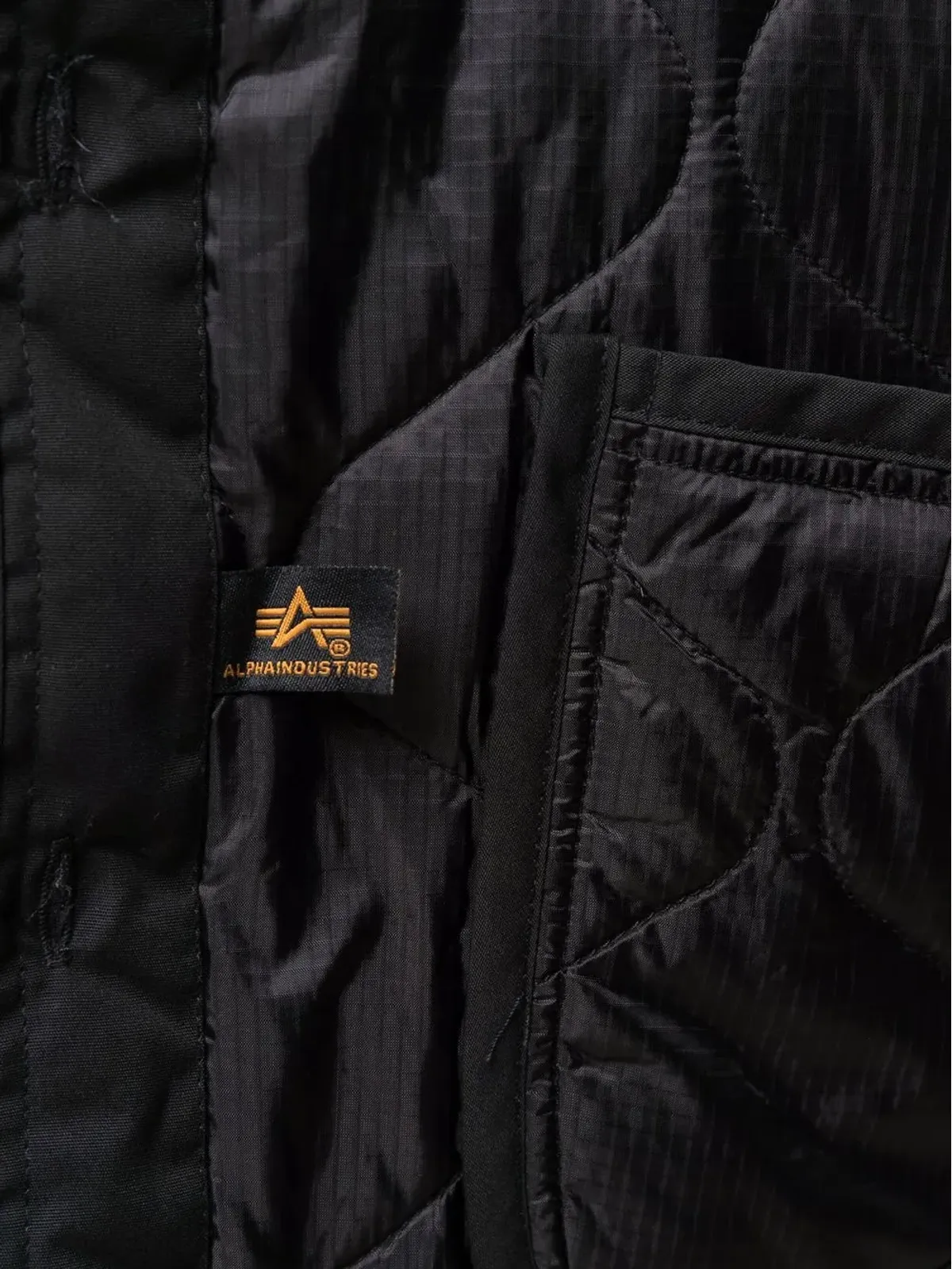 Alpha Industries キルティングジャケット - 画像5
