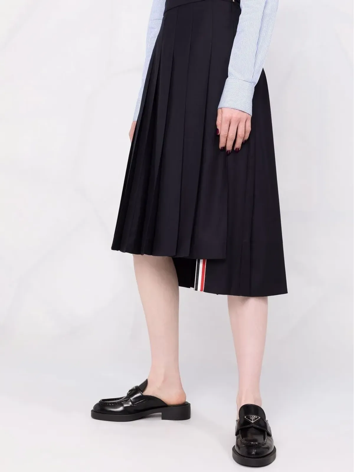 Thom Browne ネイビー ウール地 プリーツスカート - 画像5