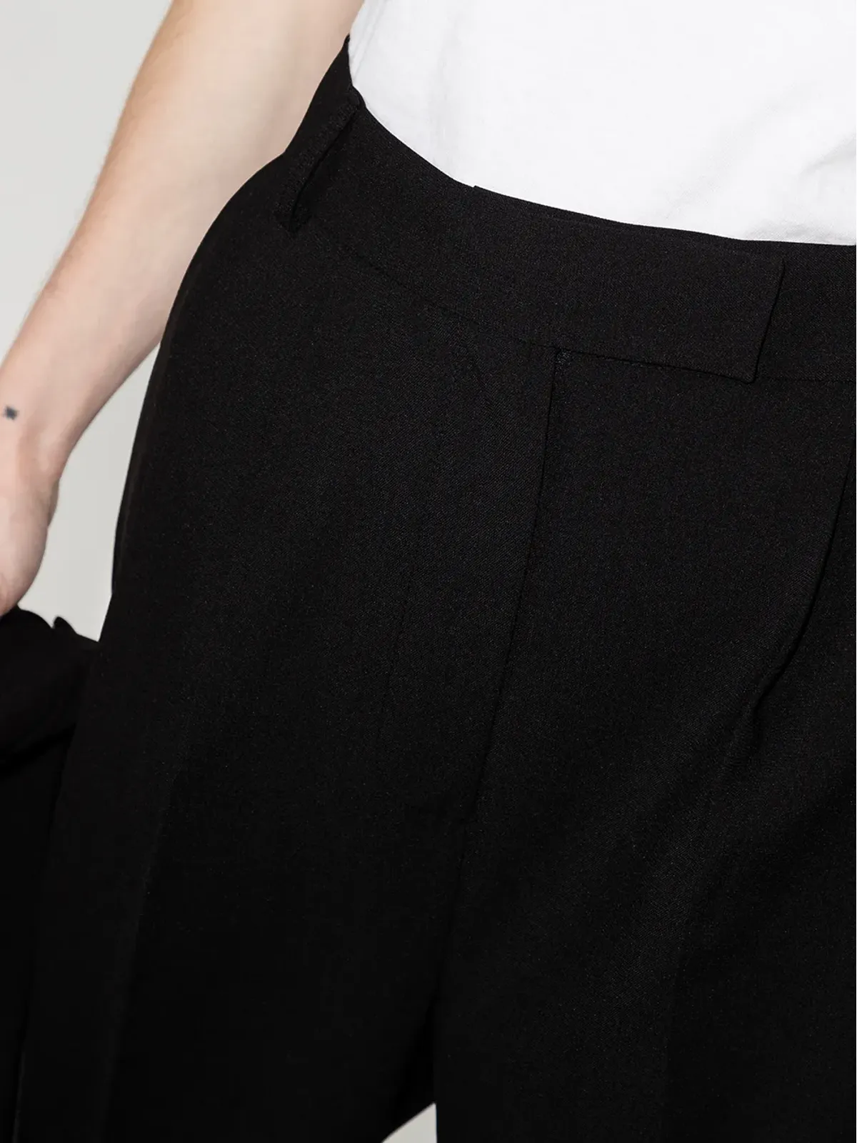 The Frankie Shop Bea テーラードクロップドパンツ - 画像3
