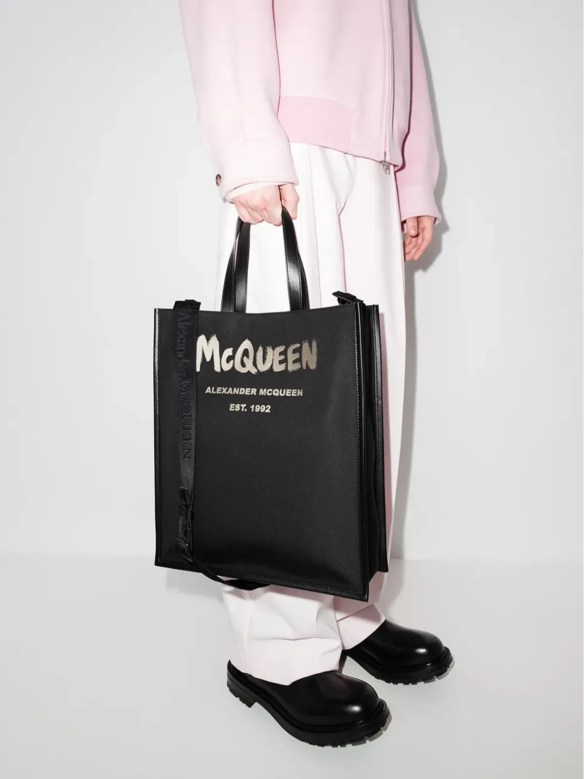 Alexander McQueen ブラッシュド ロゴ トートバッグ - 画像2