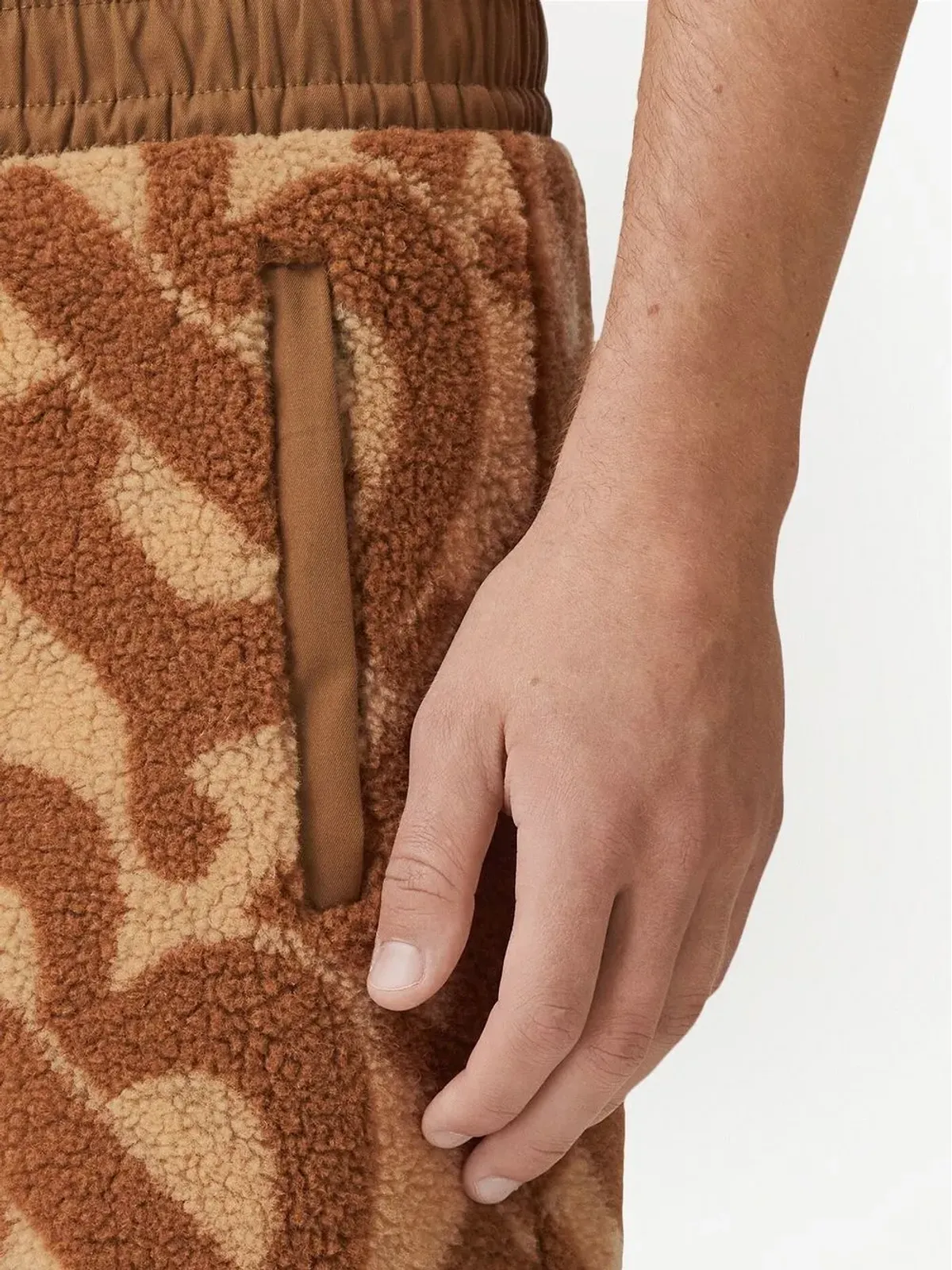 Burberry モノグラム フリースジャカード トラックパンツ - 画像5