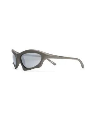 Balenciaga Eyewear ロゴプリントサングラス - Grey - サムネイル2