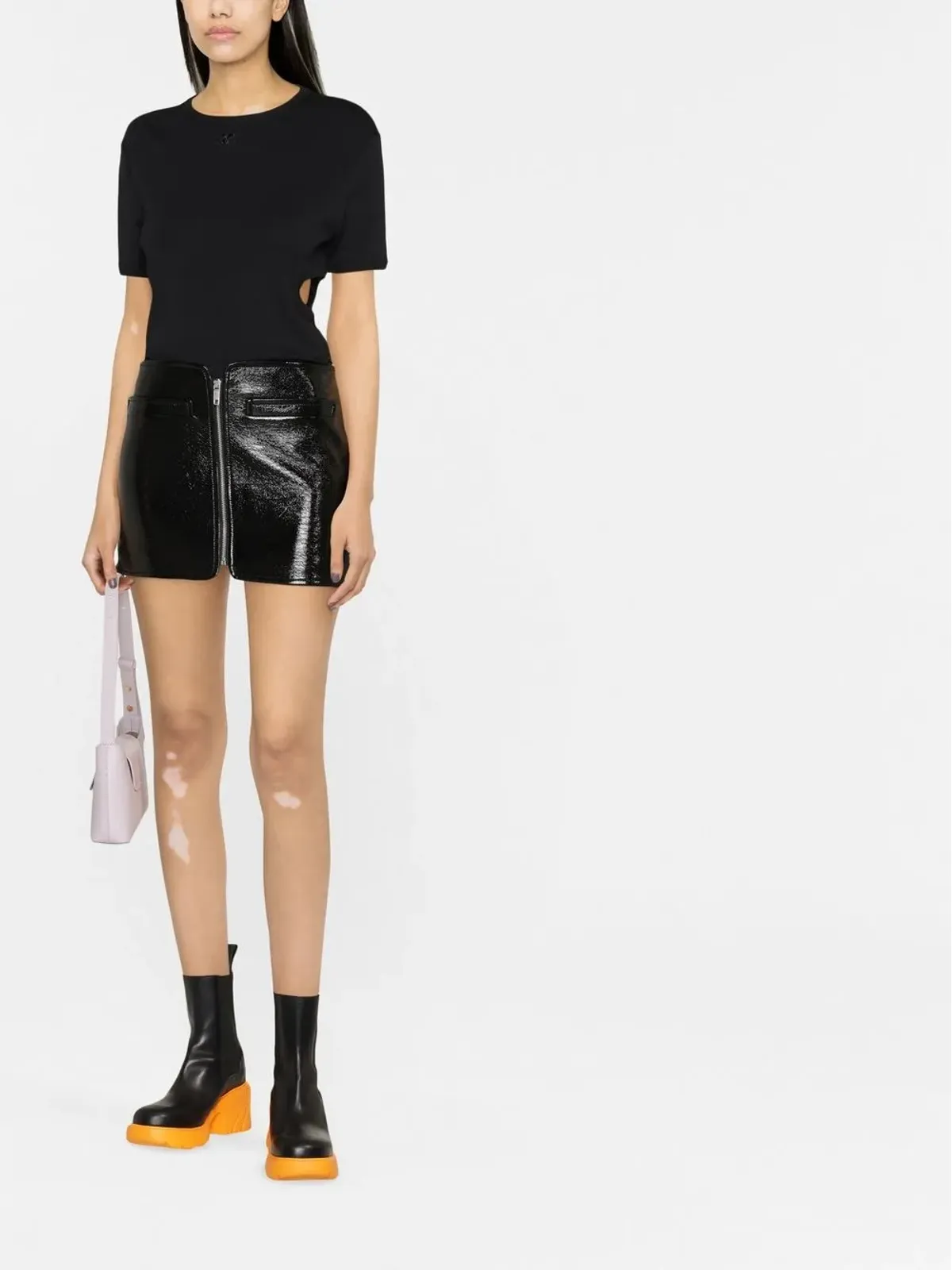 Courrèges Swallow ヴィニル ミニスカート - 画像2