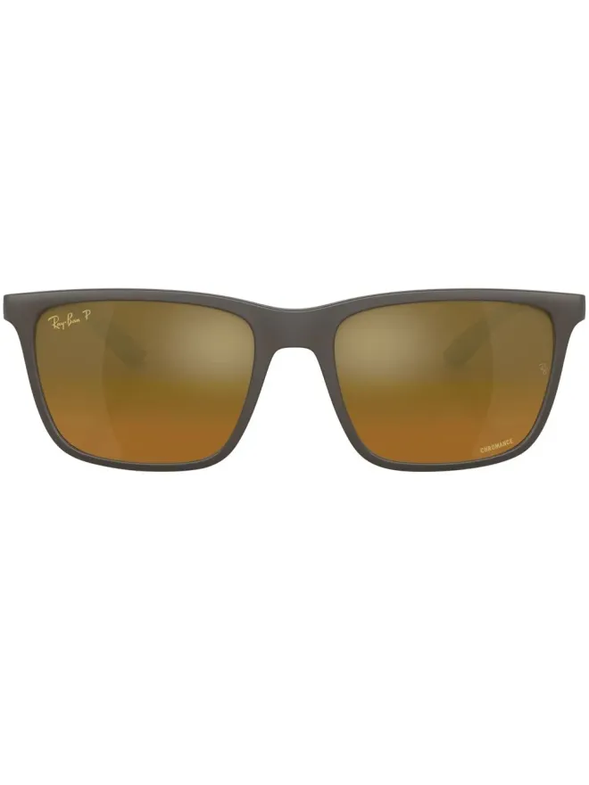Ray-Ban Ray-Ban RB 4385 Wayfarerフレーム サングラスの商品画像