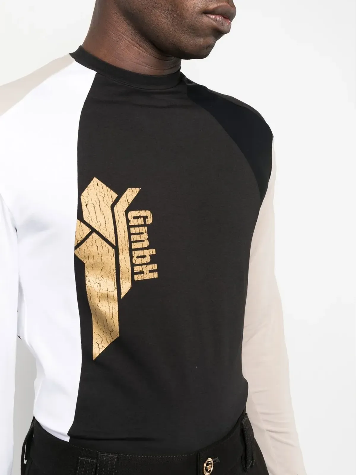 GmbH カラーブロック ロゴプリントTシャツ（ブラック） - 画像5