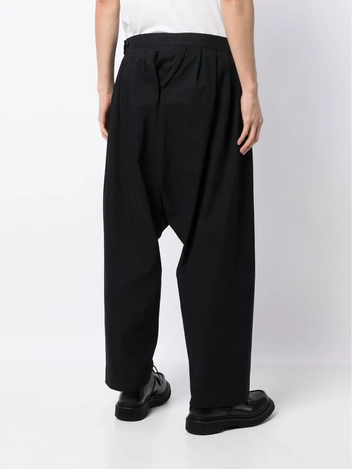 Comme des Garçons Homme Plus ルーズフィットプリーツディテールパンツ - ブラック - 画像4