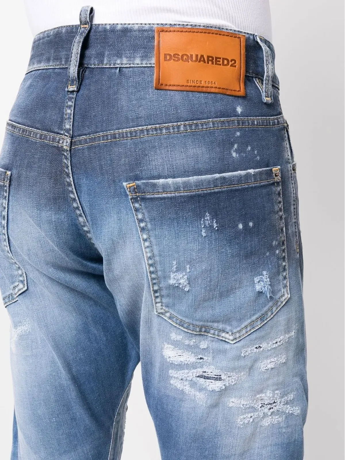 DSQUARED2 デニムジーンズ（ディストレス加工、スリムカット、ブルー） - 画像5