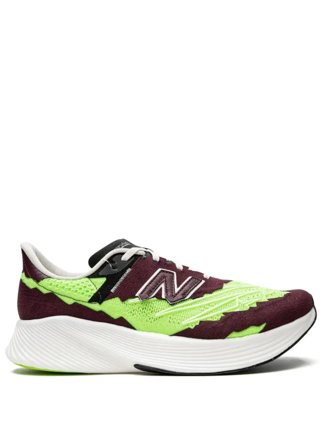 New Balance New Balance x Stone Island FuelCell RC Elite v2「TDS Green」スニーカーの商品画像