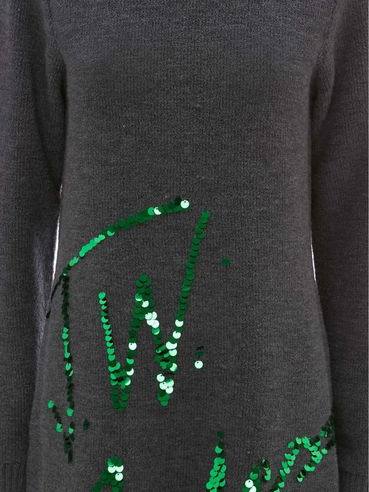 JW Anderson スパンコールロゴ入りニットミニドレス - 画像5