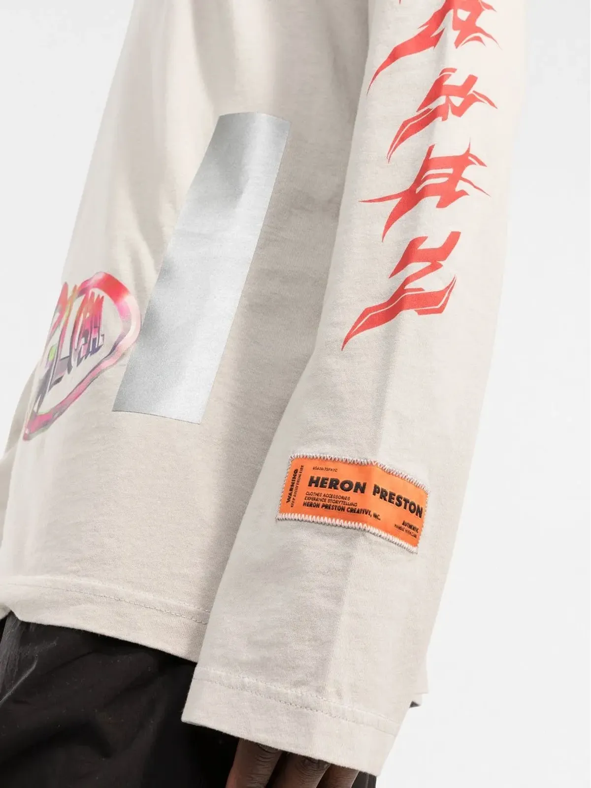 Heron Preston OS Global Collage ロングスリーブTシャツ - 画像5