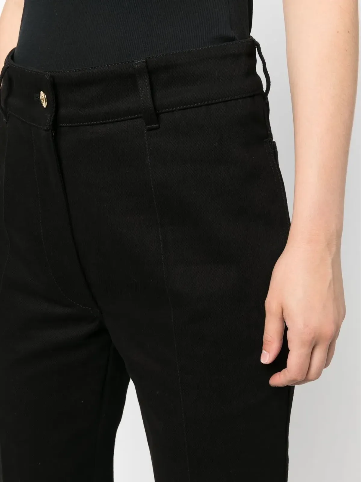 Patou テーラードカット・フレアパンツ - 画像5