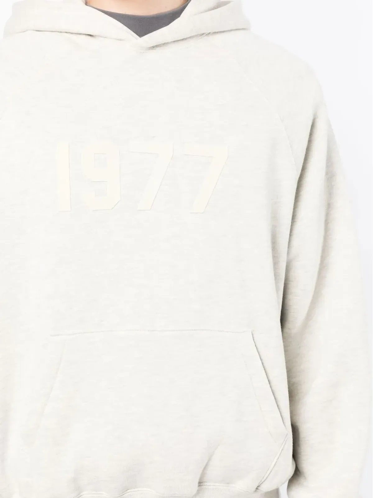 FEAR OF GOD ESSENTIALS 1977プリントパーカー - 画像5