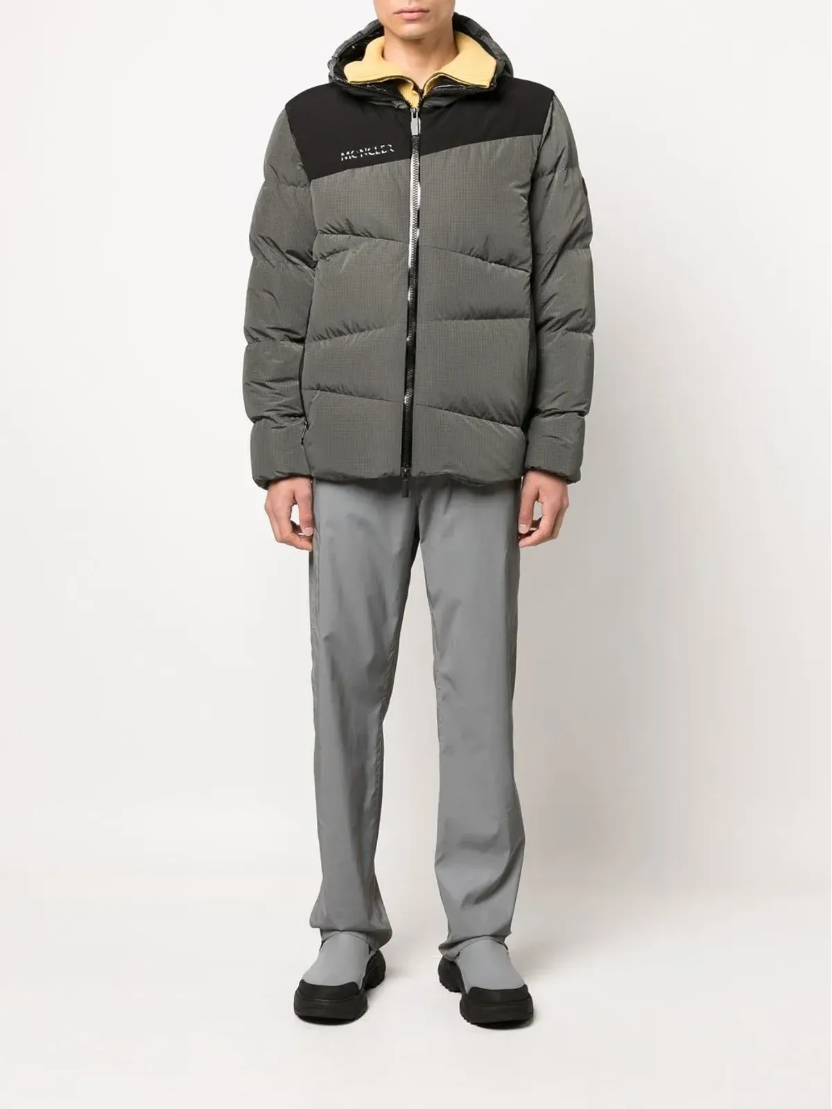 Moncler Tacanaパディッドダウンジャケット - 画像2