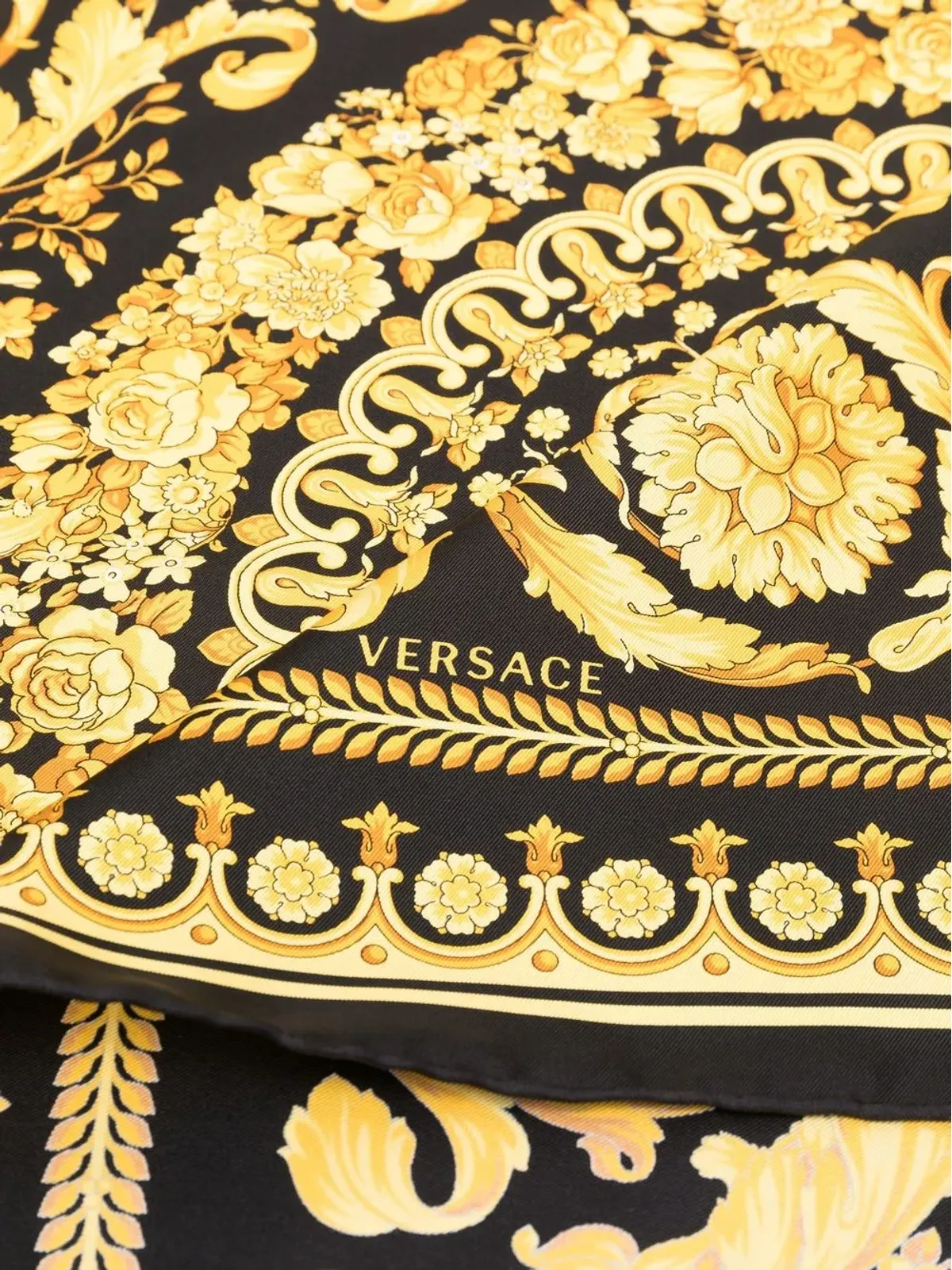 Versace バーロッコ シルク スカーフ - 画像4