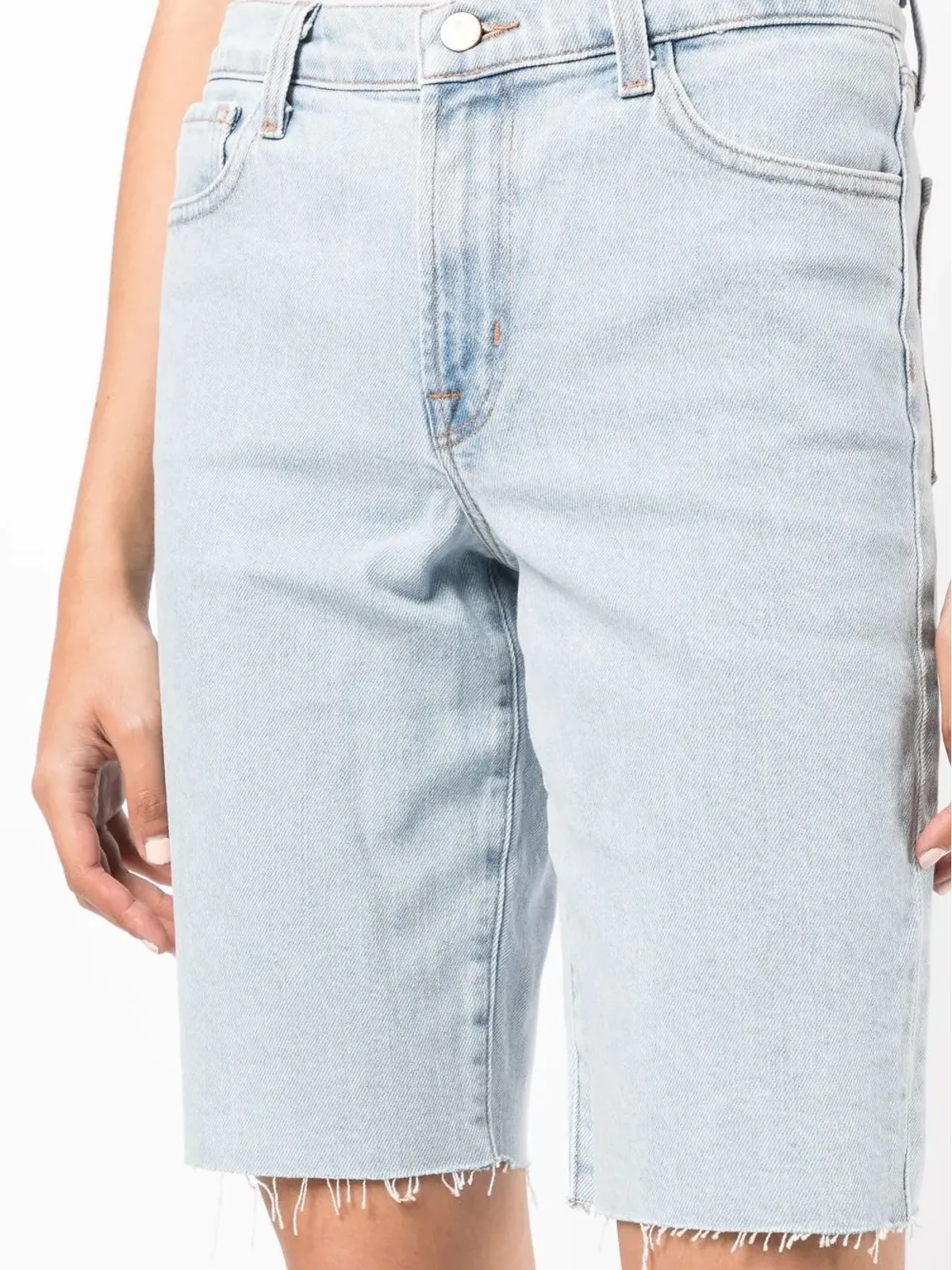 J Brand ミッドレングス デニムショーツ - 画像5