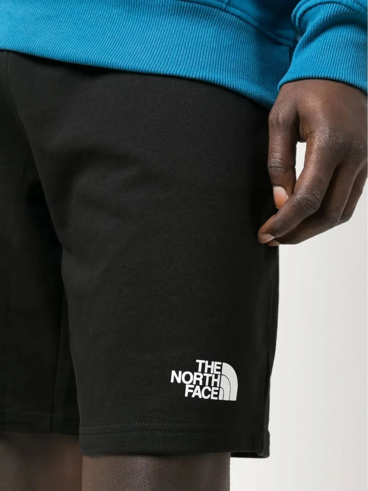The North Face エンブロイダーロゴ膝丈ショーツ - 画像5