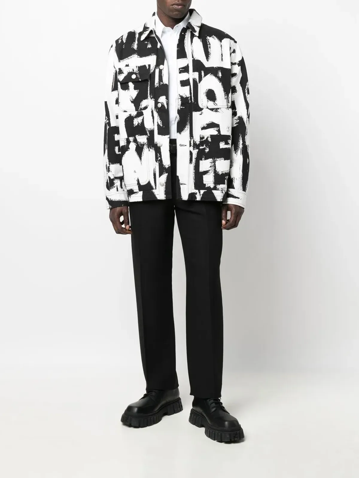Alexander McQueen テキストプリント デニムジャケット - 画像2