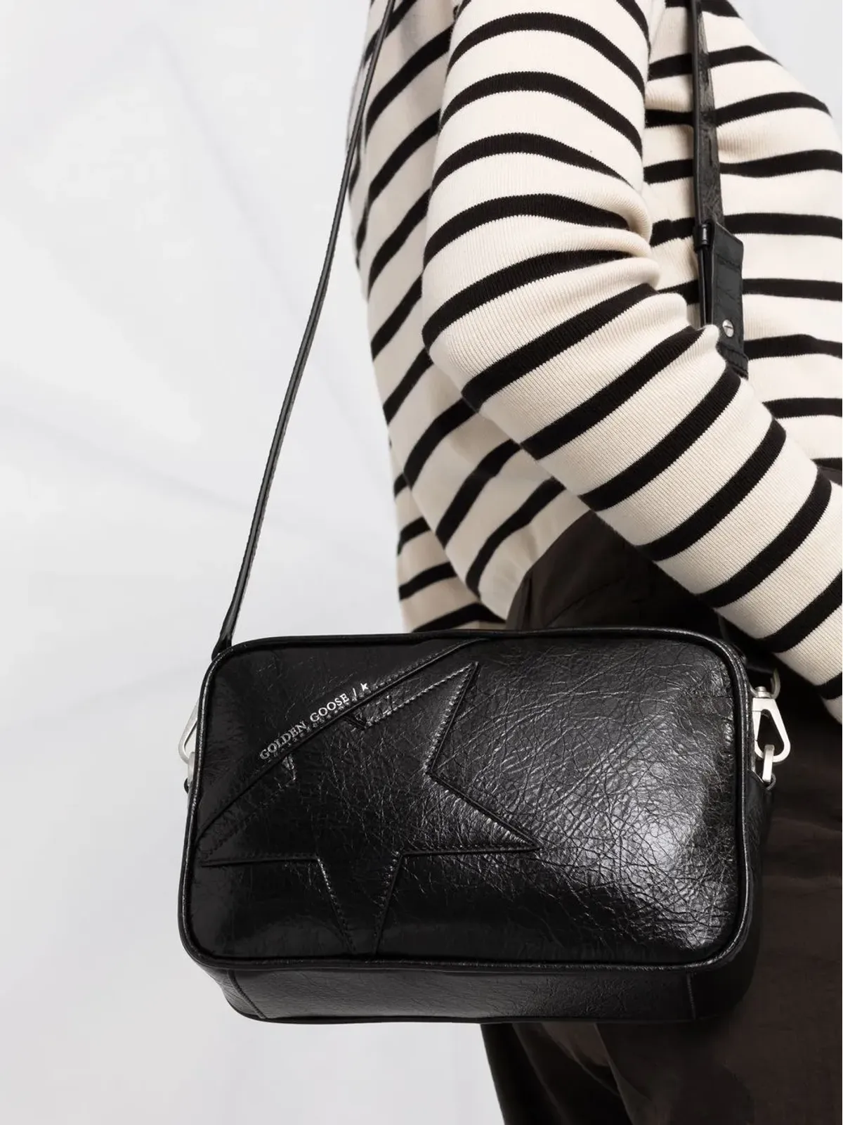 Golden Goose ゴールデン グース スター レザー ショルダーバッグ - 画像3