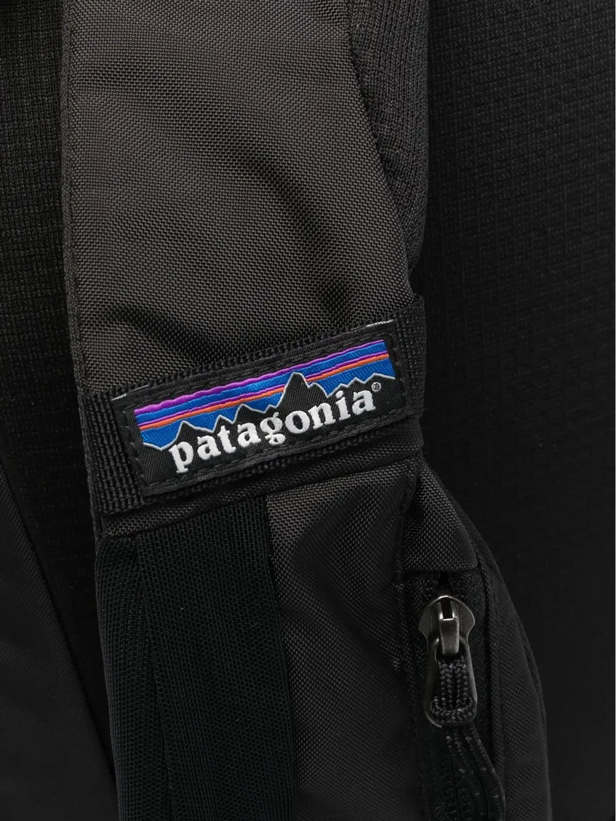 Patagonia Atom ロゴプリント スリングバックパック - 画像4
