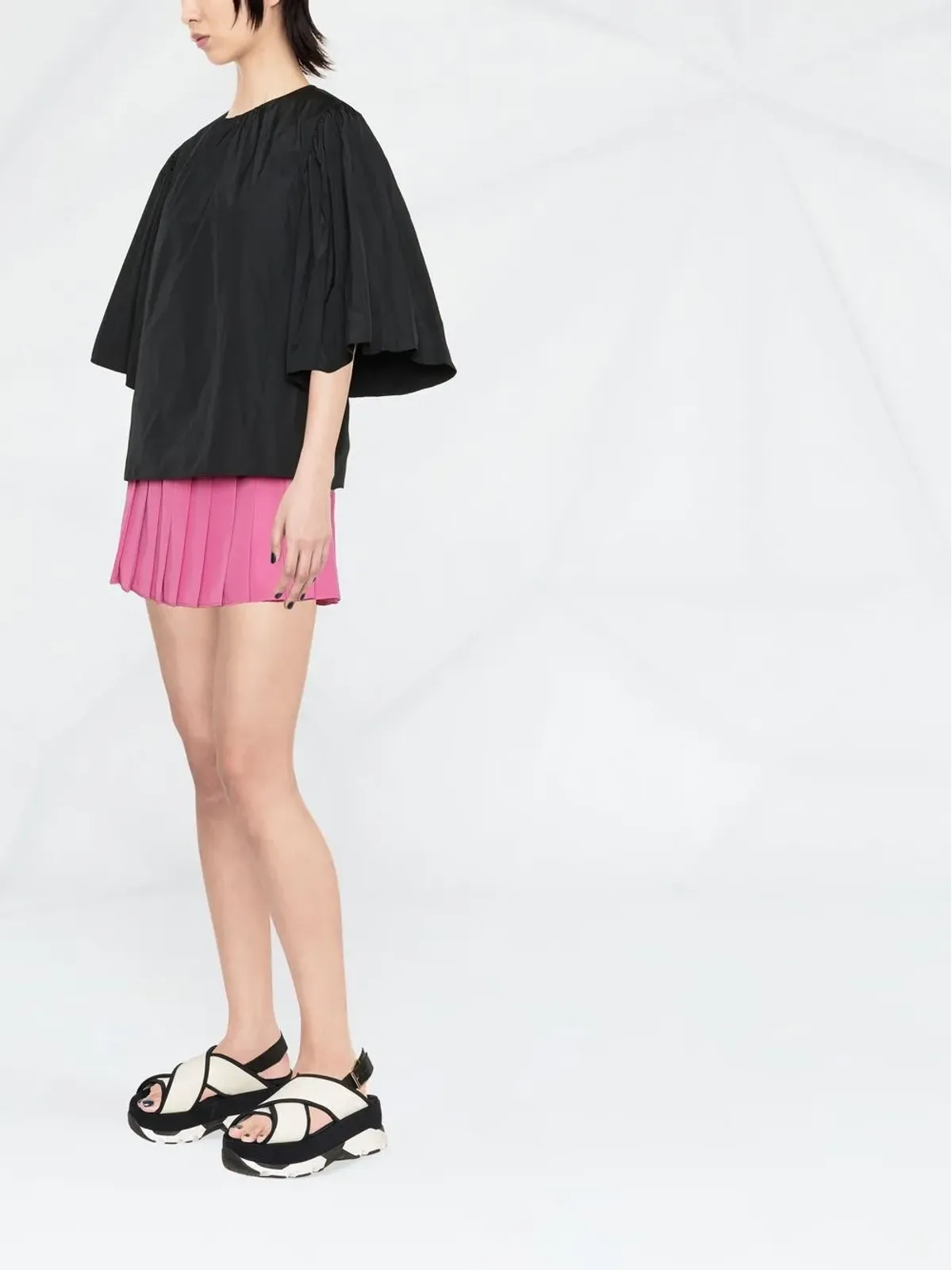 RED Valentino プリーツミニショートパンツ - 画像3