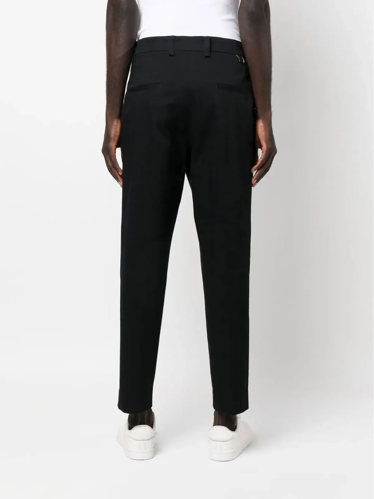 Low Brand concealed-front fastening trousers - Black - 画像4