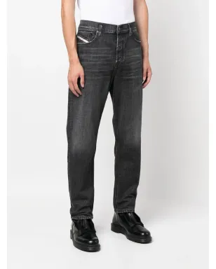 Diesel デニムストレートレッグジーンズ - サムネイル3
