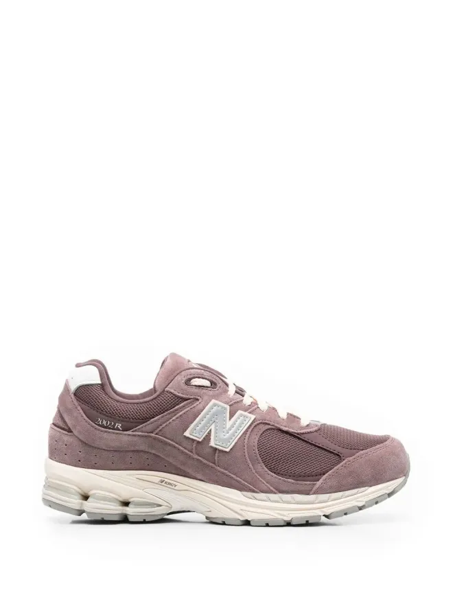 New Balance New Balance 2002R ブラックフィグ スニーカー パープルの商品画像