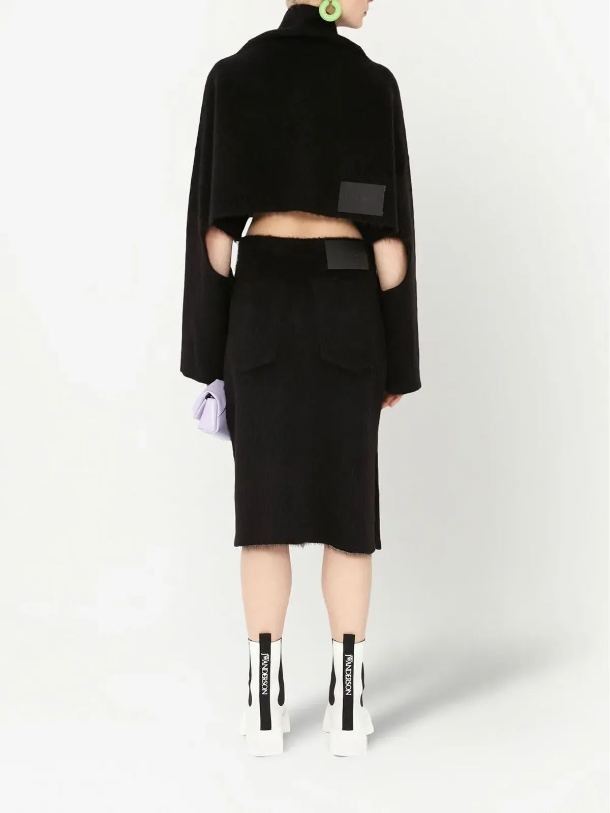 JW Anderson カットアウトオーバーサイズクロップドジャンパー - 画像4