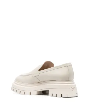 Stuart Weitzman アーモンドトゥ・レザー ローファー - サムネイル3