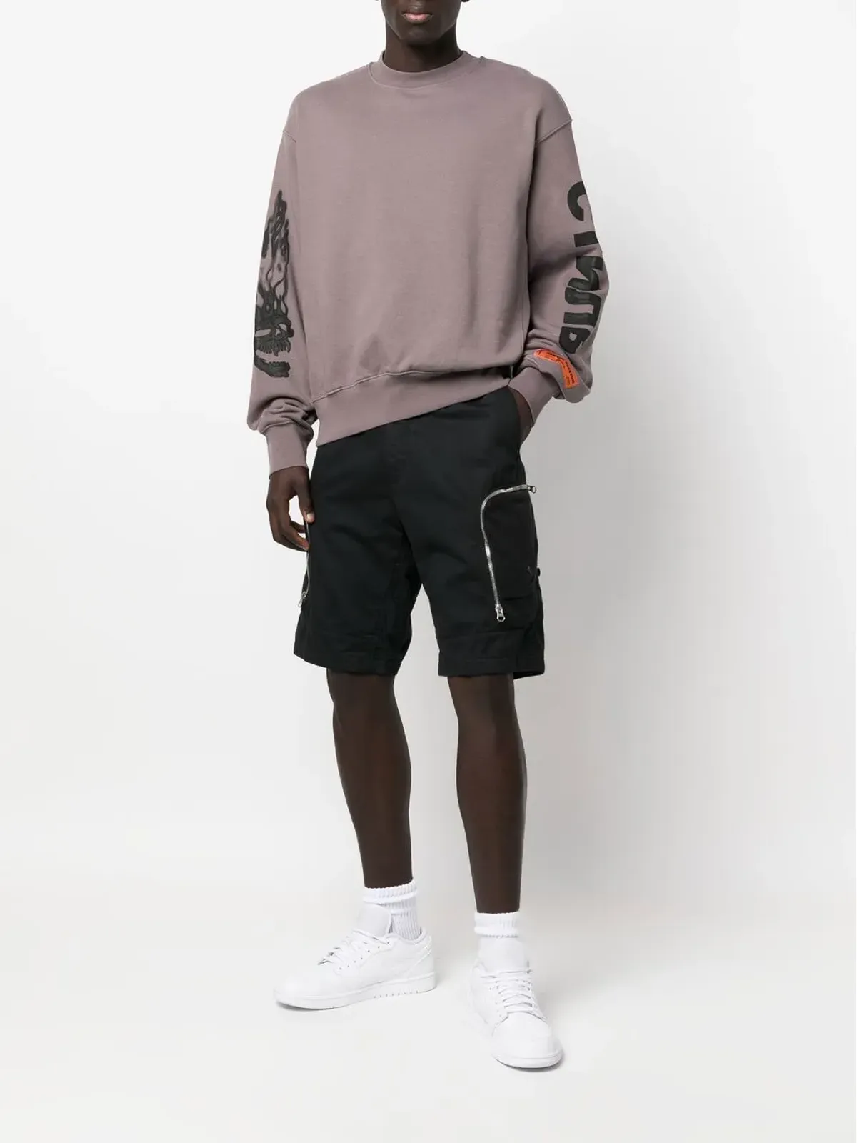 Heron Preston 炎の頭蓋骨スウェットシャツ - 画像2