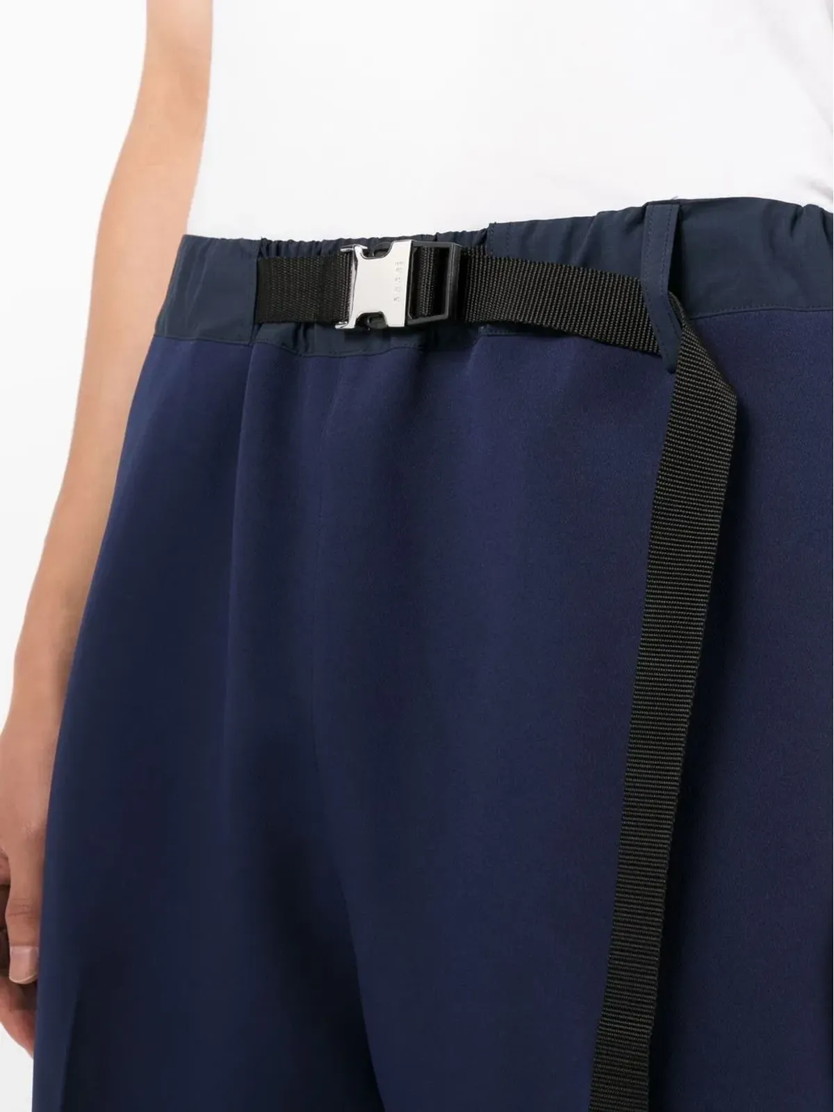 sacai クリップベルト付きワイドレッグパンツ - 画像5