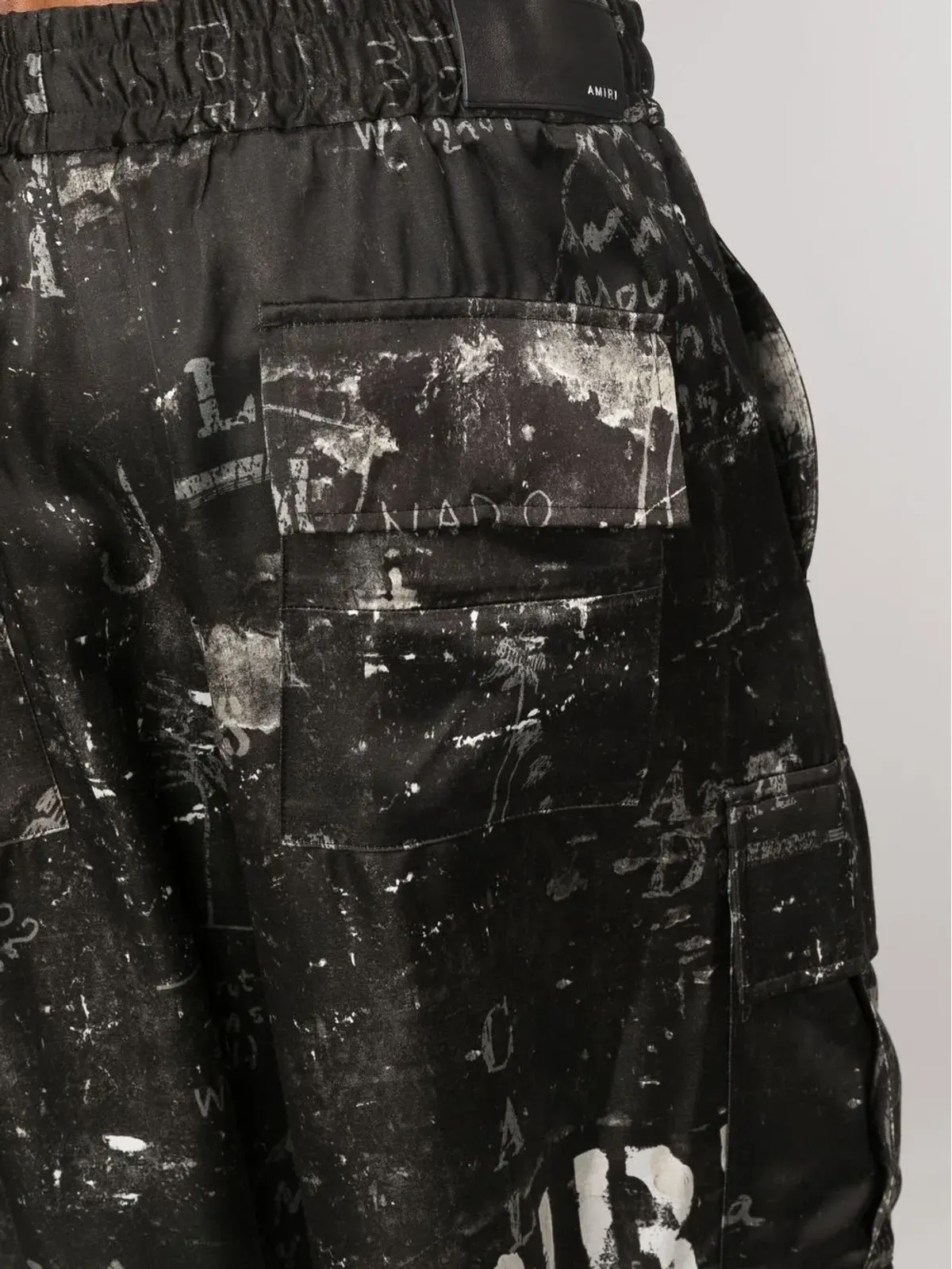 AMIRI アブストラクトプリント ベルミューダショーツ ブラック - 画像5
