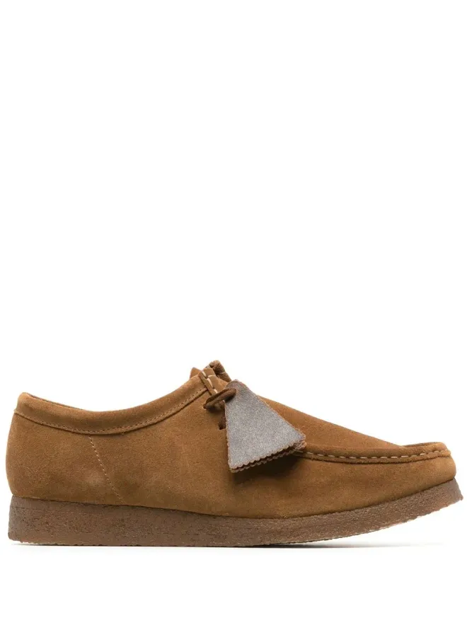 Clarks Originals Clarks Originals Wallabee ローファー（ブラウン）の商品画像