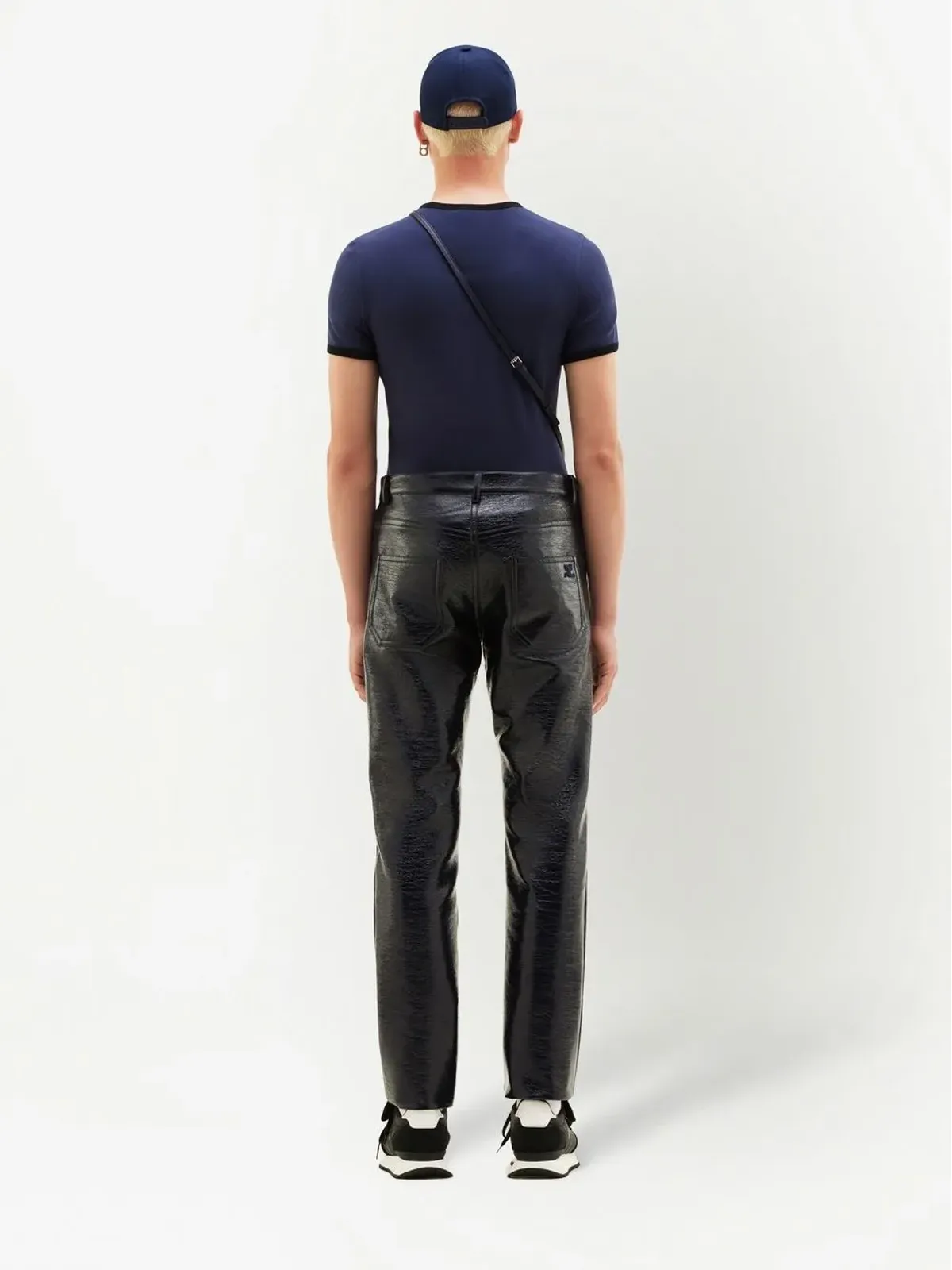 Courrèges コントラスト トリム ロゴ Tシャツ - 画像4