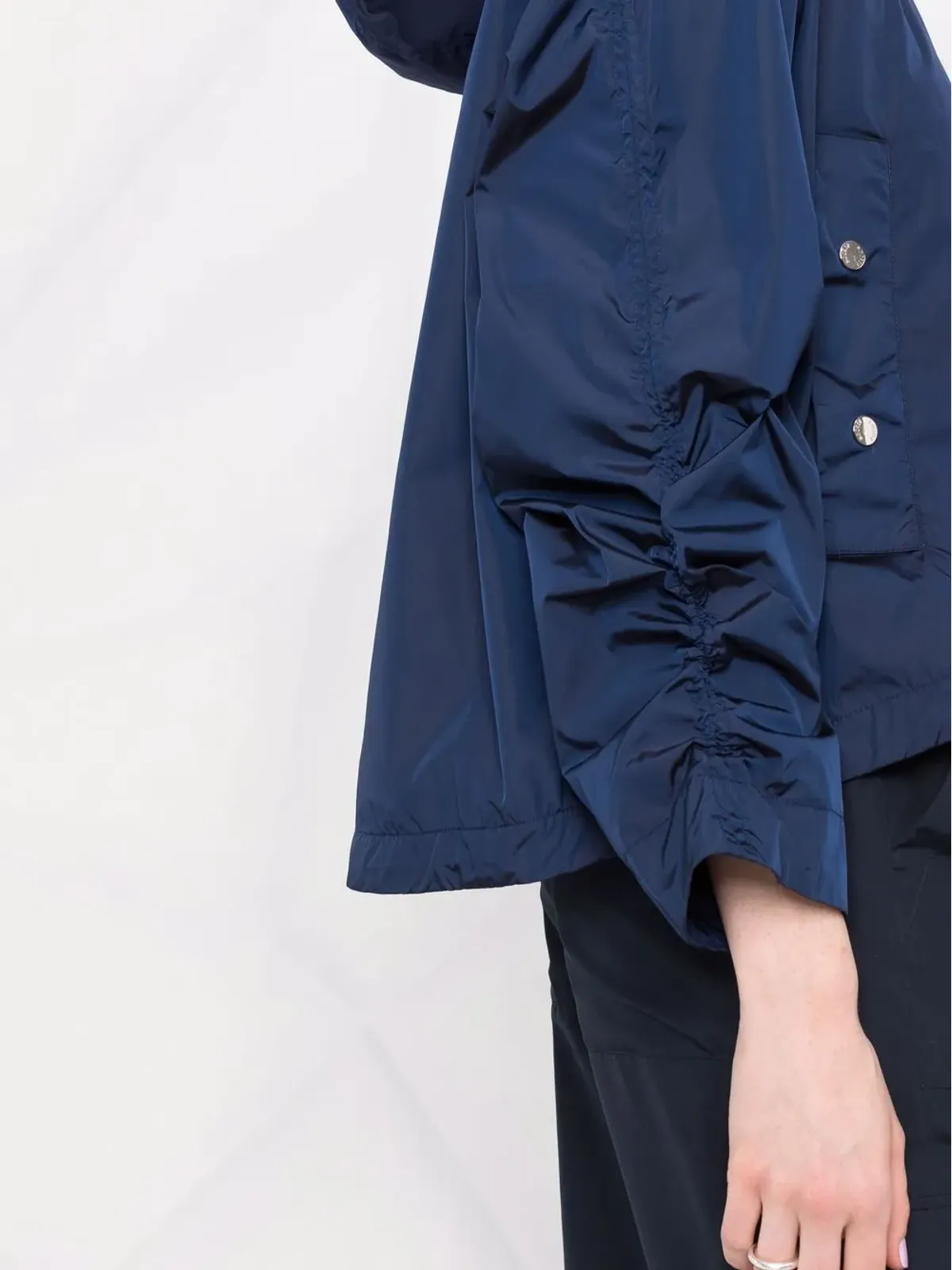 Moorer ドローストリングカフ付きクロップドジャケット ブルー - 画像3