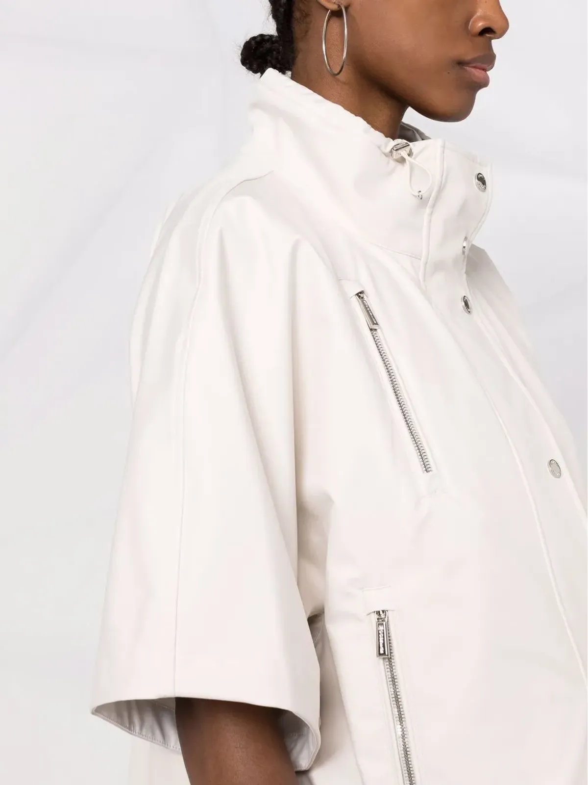 Moorer ライトウェイト・ショートスリーブ・フーデッドジャケット - 画像3