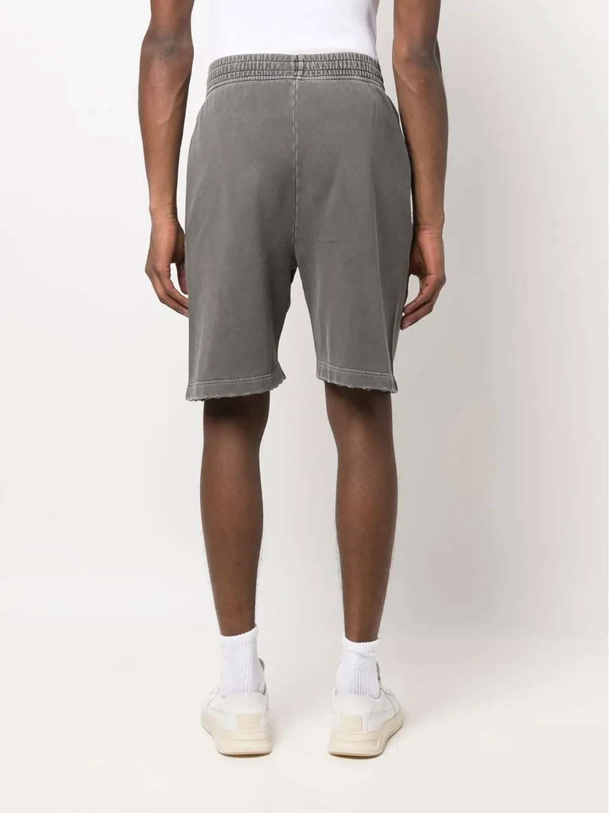 Études Studio straight-leg organic cotton shorts - Grey - 画像4
