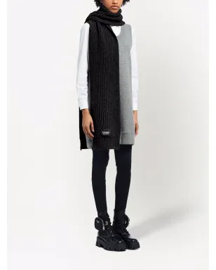 Prada ロゴパッチ編みスカーフ - サムネイル2