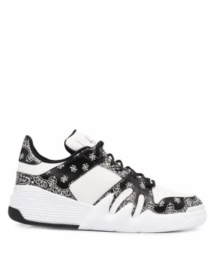 Giuseppe Zanotti bandana-print low-top sneakers - White - サムネイル1