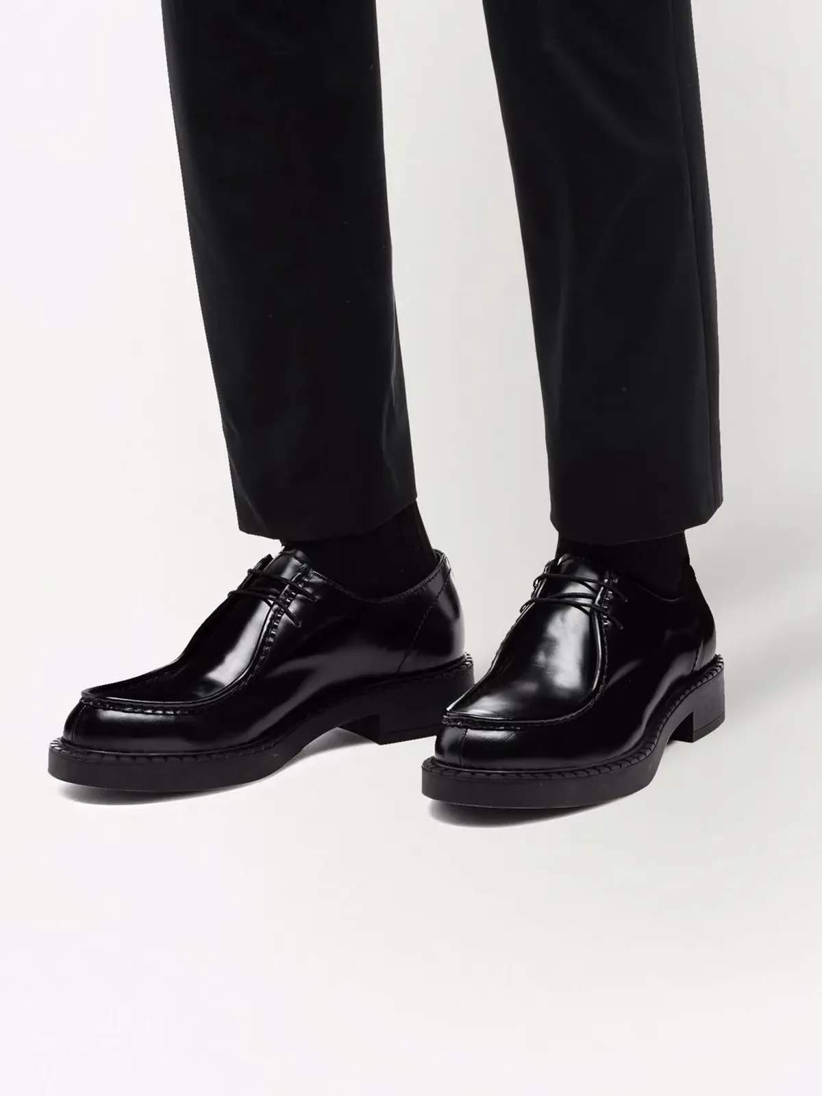 Prada ブラッシュドレザー ダービーシューズ - 画像5