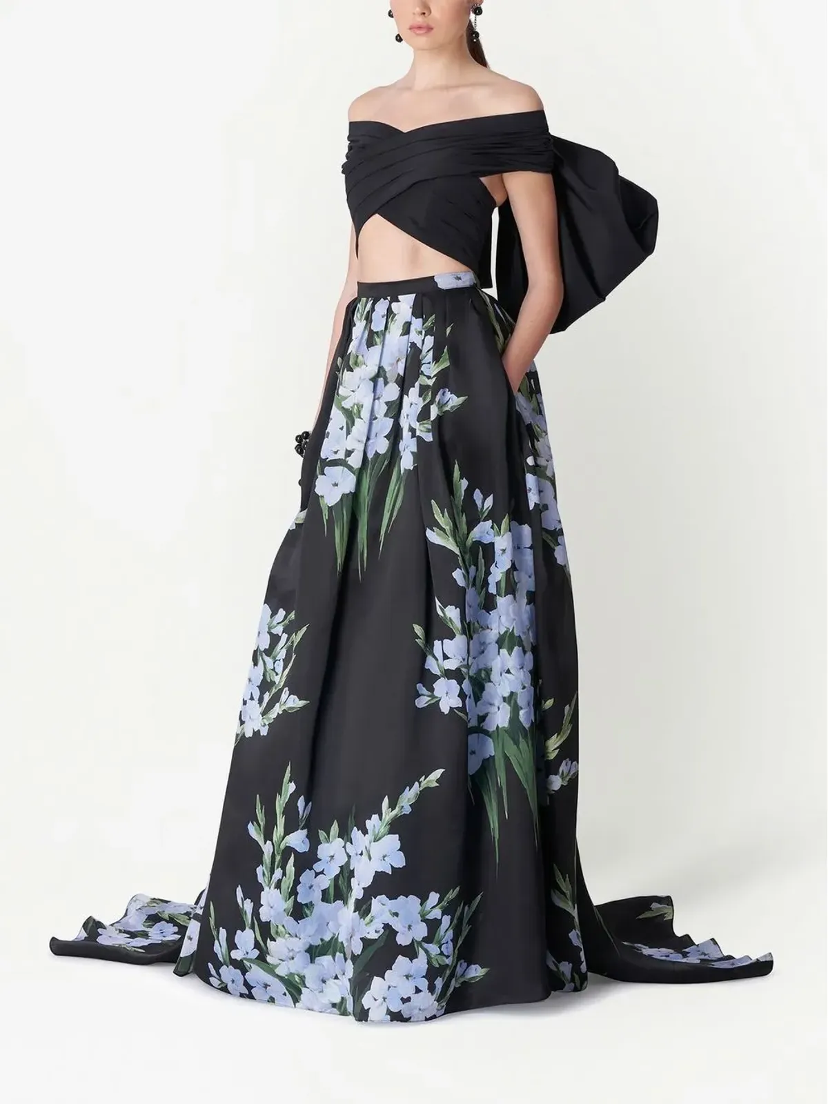 Carolina Herrera オフショルダー シルク クロップドトップ - 画像2